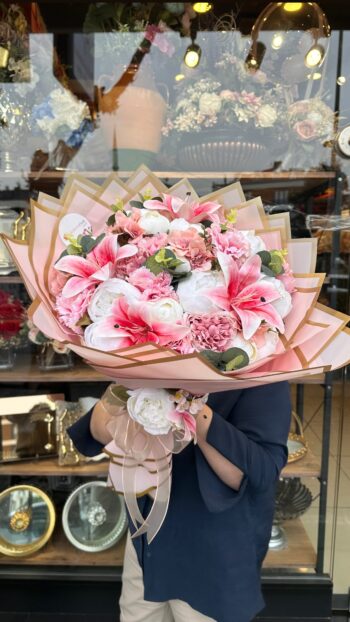 Şakayık&Pembe Lilyum