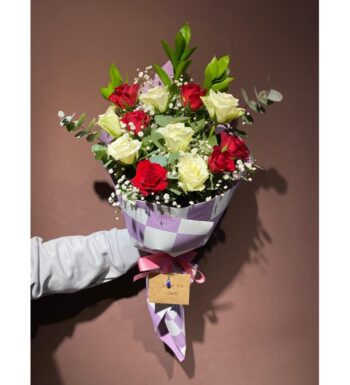 Kırmızı & Beyaz Gül Buketi